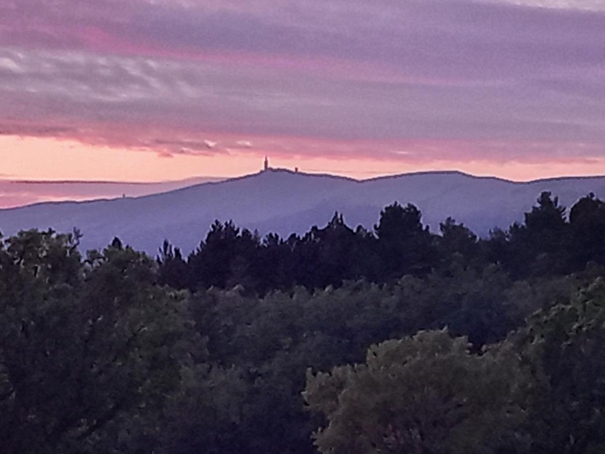 A Ventoux Yourte Monieux Exterior foto